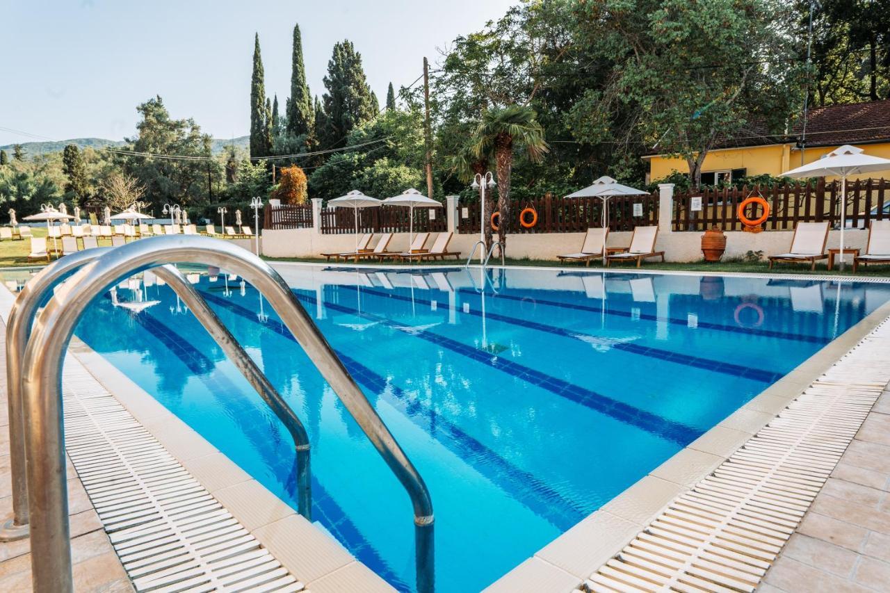 Aparthotel Dominoes Corfu Ipsos Esterno foto