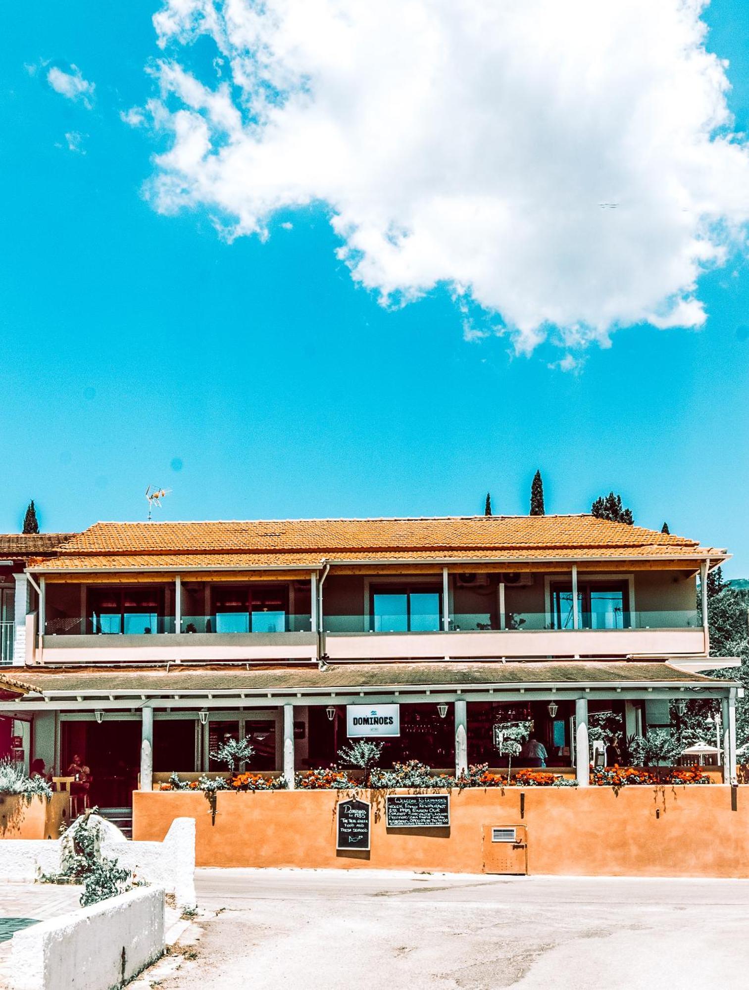 Aparthotel Dominoes Corfu Ipsos Esterno foto